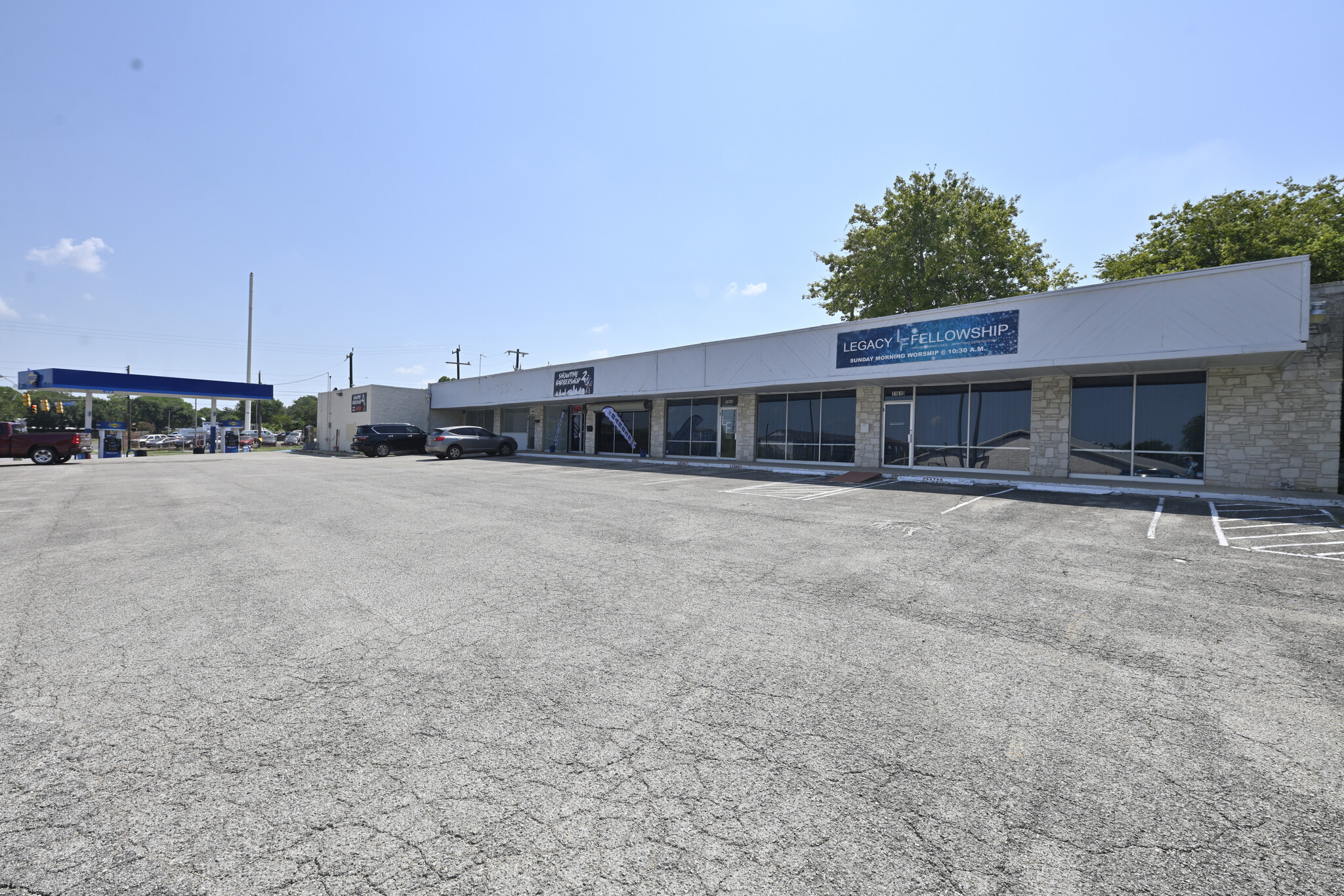 11610-11626 El Sendero St, San Antonio, TX for lease Building Photo- Image 1 of 5