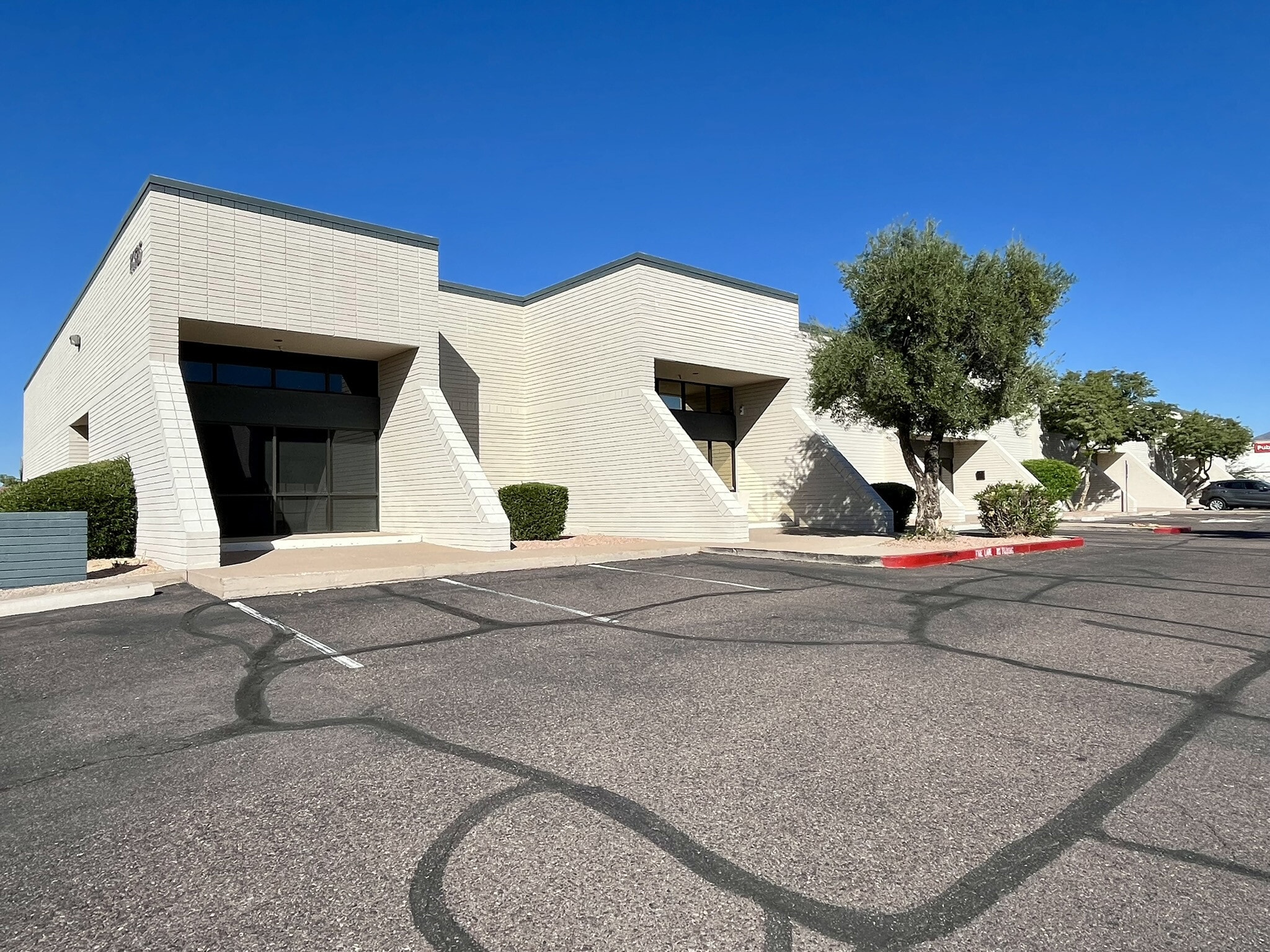 14305 N 79th St, Scottsdale, AZ à louer Photo du bâtiment- Image 1 de 1