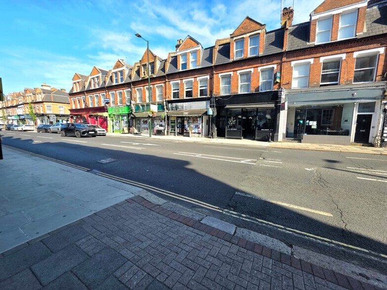 348-348B Richmond Rd, Twickenham for lease - Building Photo - Image 2 of 10