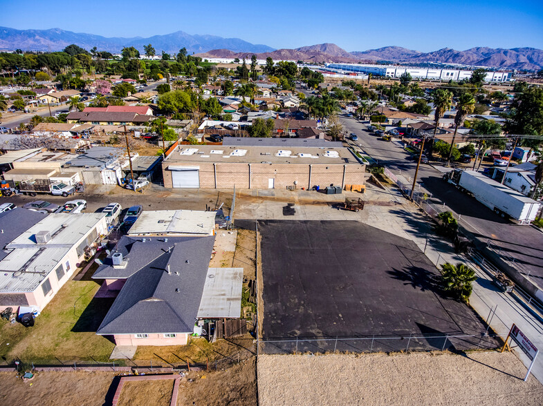 18738 5th St, Bloomington, CA for sale - Primary Photo - Image 1 of 21