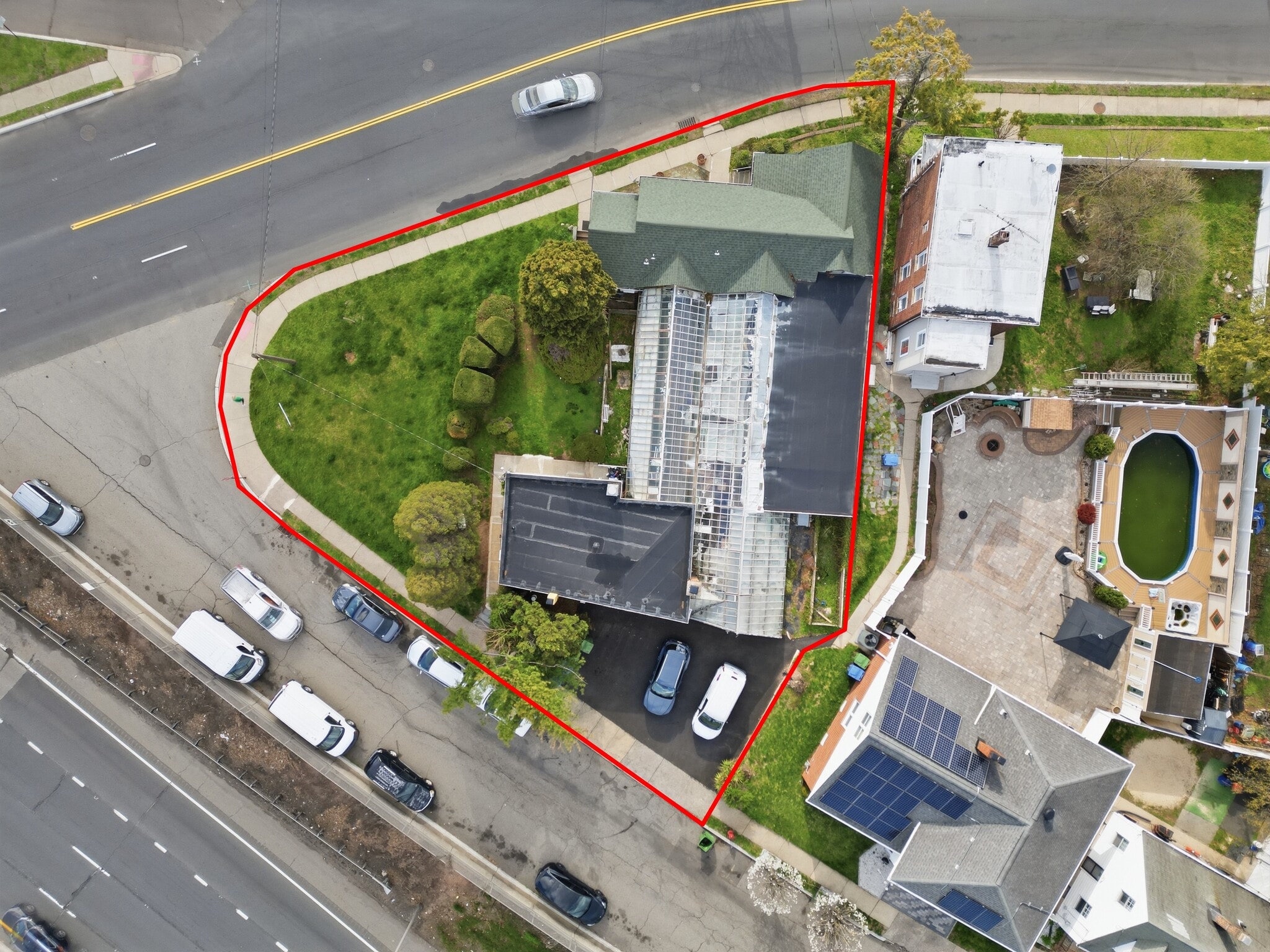 630 Florida Grove Rd, Perth Amboy, NJ for sale Primary Photo- Image 1 of 36