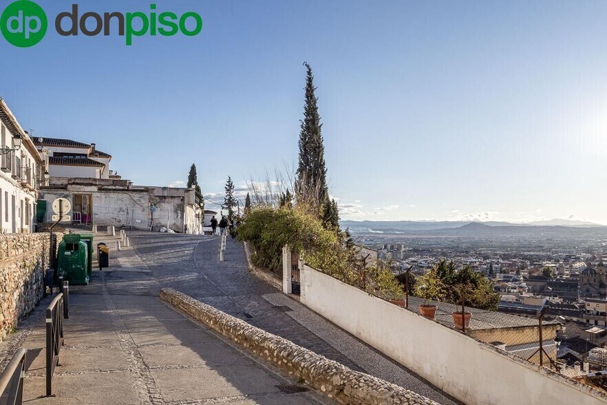 Carril de la Lona, 16, Granada, Granada à vendre - Photo du bâtiment - Image 3 de 19