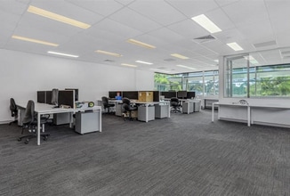 305 Montague Rd, WEST END for lease Interior Photo- Image 2 of 7