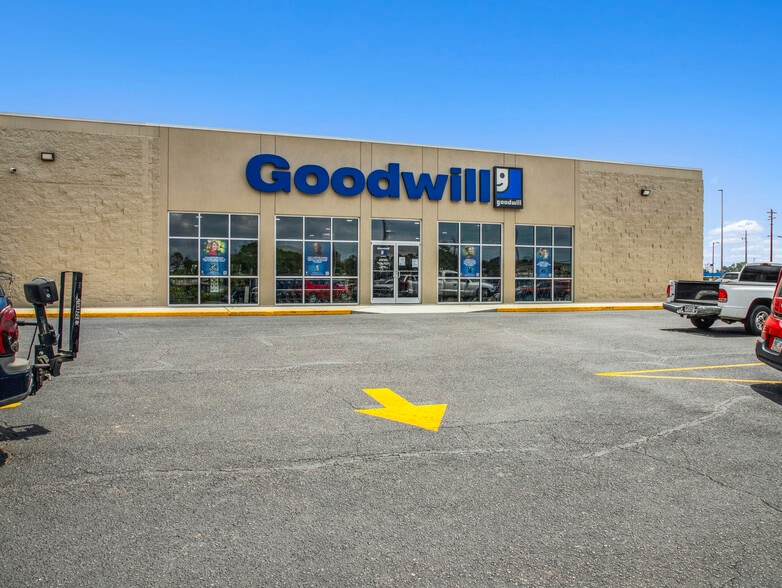 674-676 Washington Rd, Thomson, GA for sale - Building Photo - Image 2 of 5