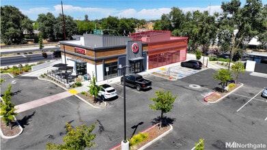 1434-1454 E Main St, Woodland, CA à louer Photo du bâtiment- Image 1 de 1