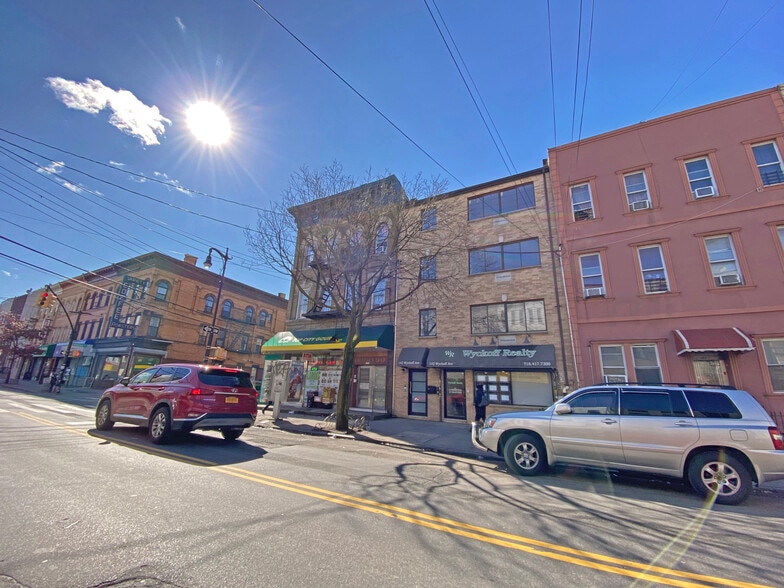 142 Wyckoff Ave, Brooklyn, NY à louer - Photo du bâtiment - Image 3 de 31