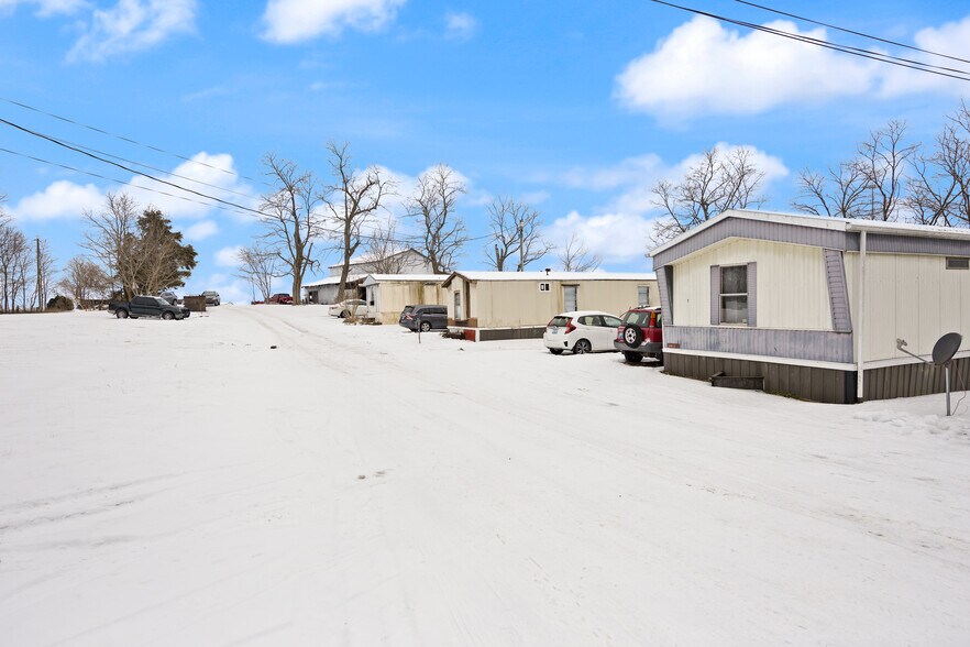 150 Spring Park Rd, Magnolia, KY à vendre - Photo du bâtiment - Image 3 de 19
