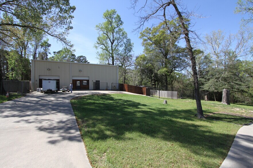 11518 Bogs Rd, Tomball, TX à vendre - Photo du bâtiment - Image 2 de 16