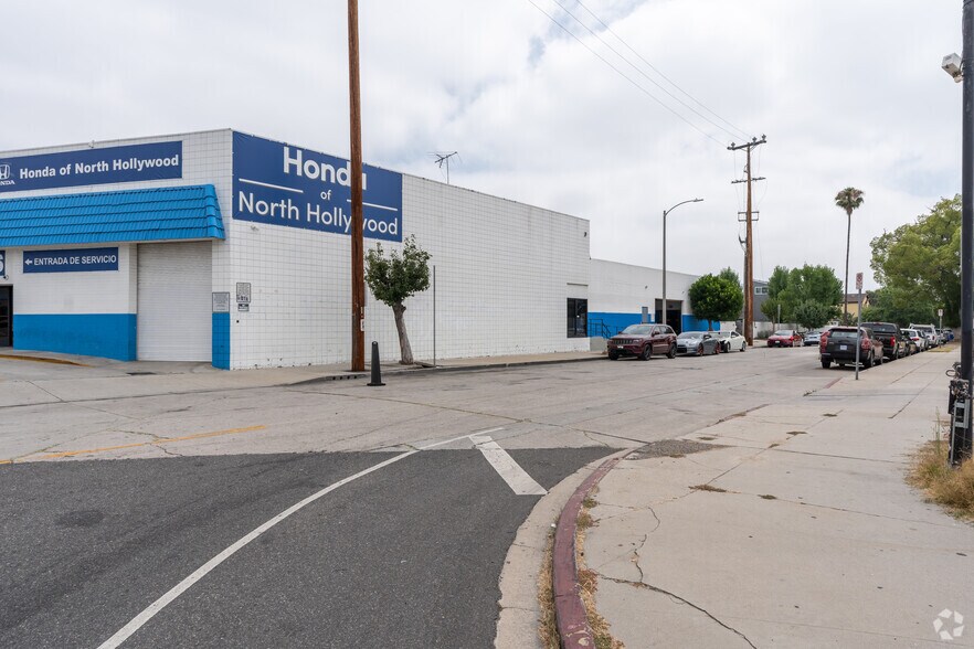 5838-5846 Lankershim Blvd, North Hollywood, CA à vendre - Photo du bâtiment - Image 3 de 6