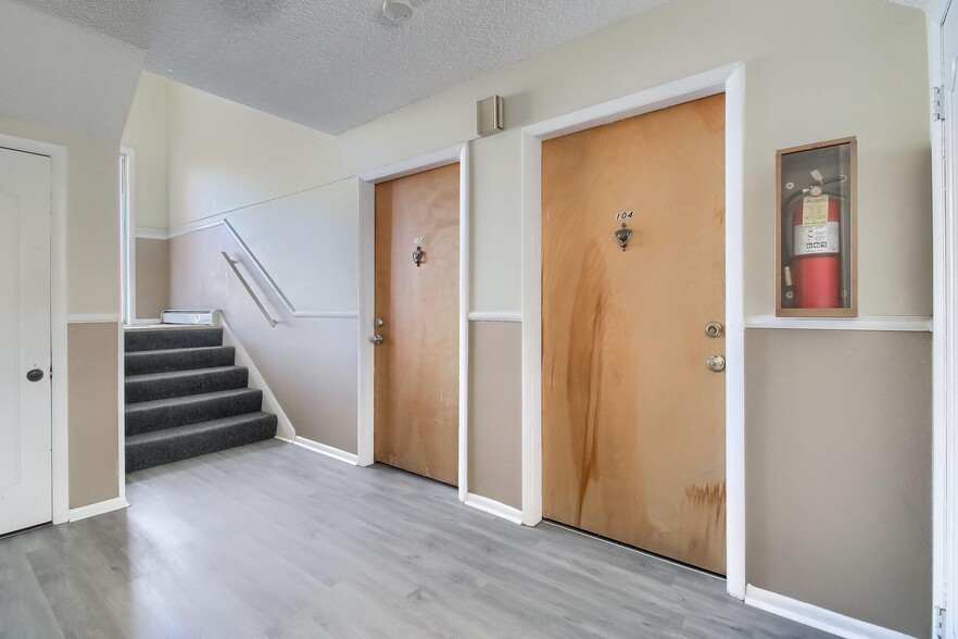 1391 Lima St, Aurora, CO à vendre - Photo intérieure - Image 3 de 15