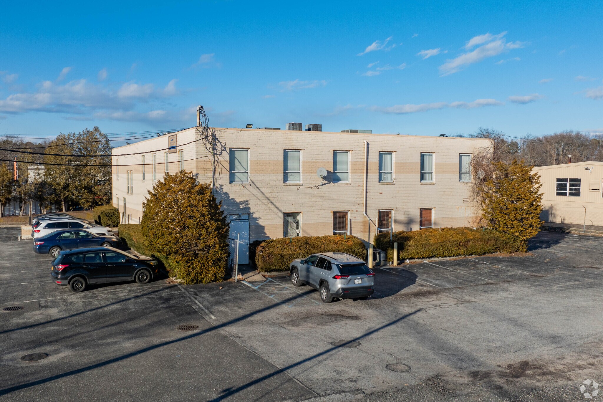 1615 Ninth Ave, Bohemia, NY à vendre Photo principale- Image 1 de 12