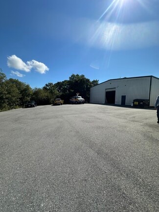 More details for 48 Warehouse Rd, Hyannis, MA - Industrial for Lease