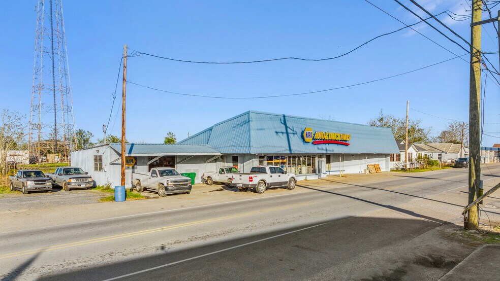 3871 Highway 1, Raceland, LA à vendre - Photo du bâtiment - Image 2 de 3