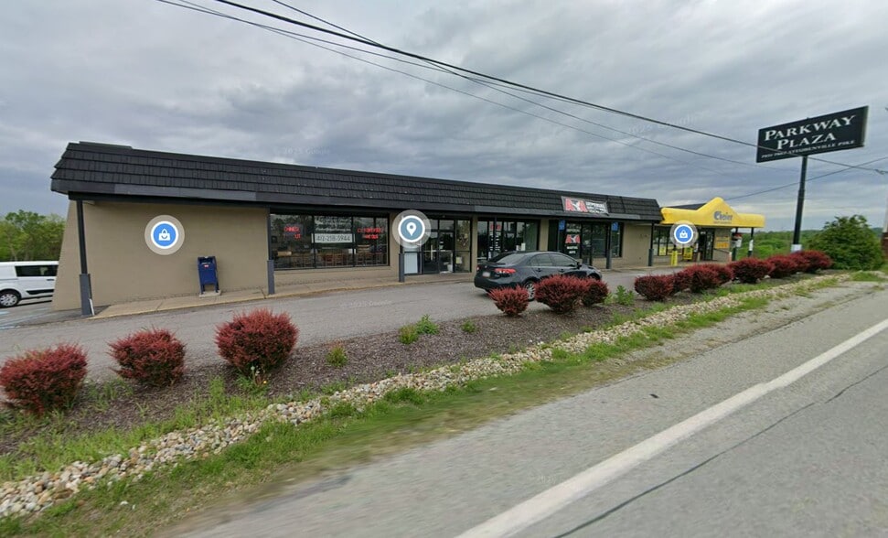 7851-7867 Steubenville Pike, Oakdale, PA for lease - Building Photo - Image 2 of 6