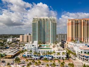 101 S Fort Lauderdale Beach Blvd, Fort Lauderdale, FL à louer Photo du bâtiment- Image 1 de 6