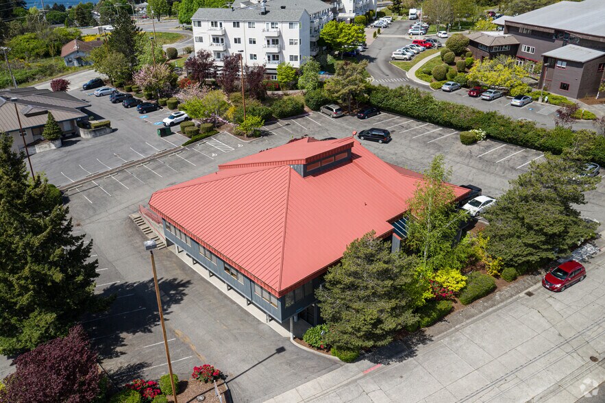 2771 Hemlock St, Bremerton, WA for lease - Building Photo - Image 2 of 2
