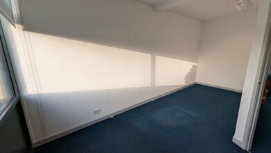 Norwich Rd, Hoveton for lease Interior Photo- Image 1 of 6