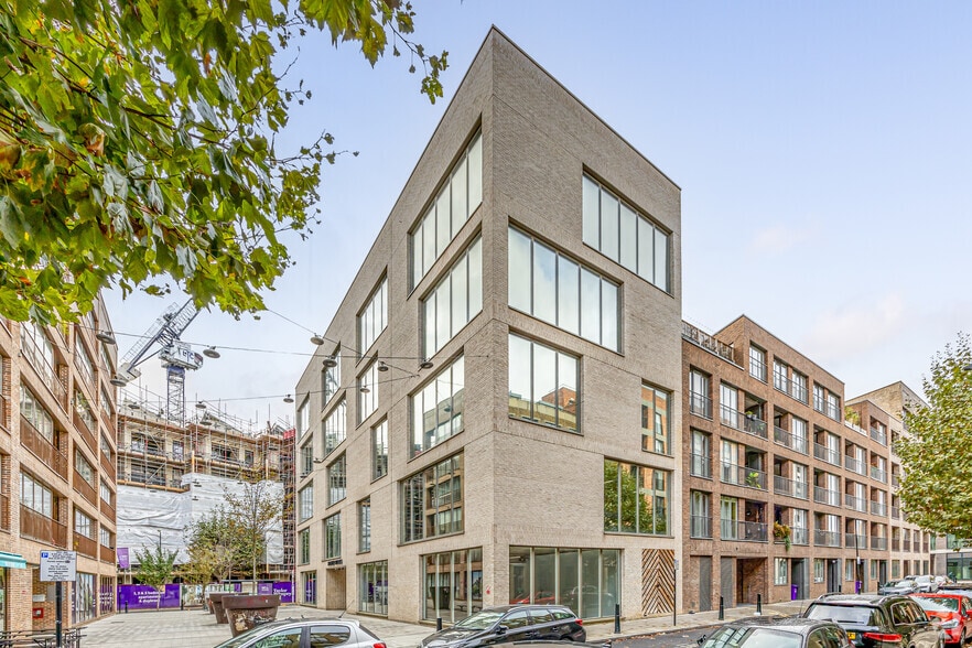 79-85 Monier Rd, Londres à vendre - Photo principale - Image 1 de 12