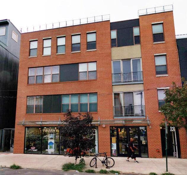 832-34 South St portfolio of 2 properties for sale on LoopNet.ca - Building Photo - Image 2 of 8