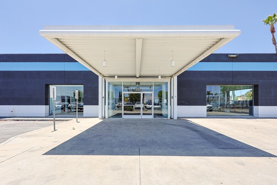 859 N Broadway, Escondido, CA for lease - Building Photo - Image 3 of 4