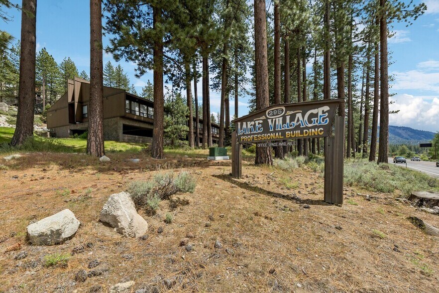 295 Highway 50, Stateline, NV à vendre - Photo du bâtiment - Image 2 de 26