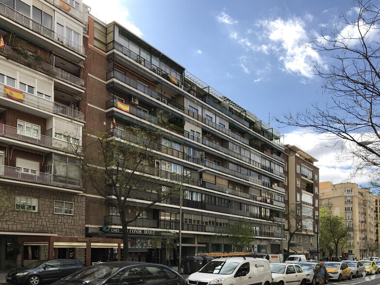 Calle De Santa Engracia, 132, Madrid, Madrid for sale - Primary Photo - Image 2 of 2