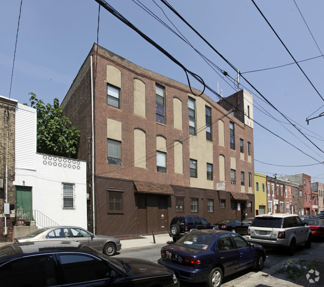 2038 S Juniper St, Philadelphia, PA for lease - Building Photo - Image 3 of 39