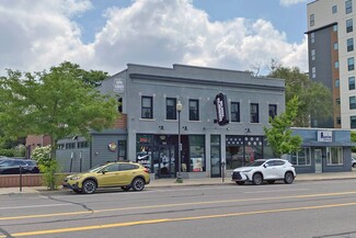 Plus de détails pour 512 N Main St, Royal Oak, MI - Vente au détail à vendre