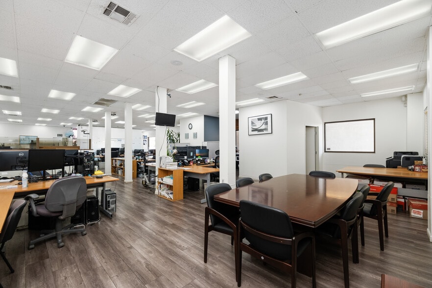12366 Firestone Blvd, Norwalk, CA for sale - Interior Photo - Image 2 of 29