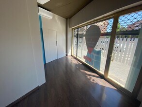 Commerce de détail dans Igualada, Barcelona à louer Photo intérieure- Image 2 de 7