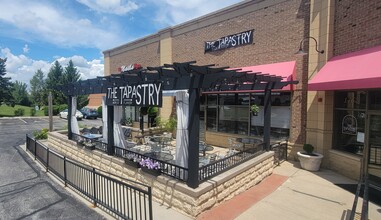 1742-1768 N Milwaukee Ave, Libertyville, IL for lease Interior Photo- Image 2 of 9
