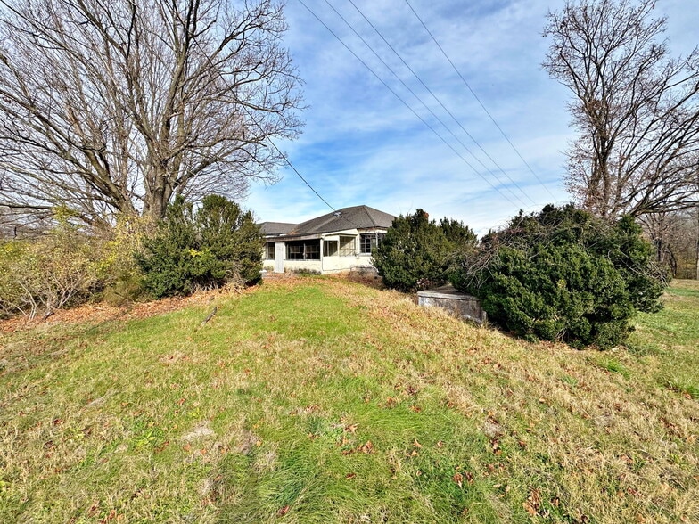 7174 Martinsburg Pike, Shepherdstown, WV for sale - Building Photo - Image 3 of 13