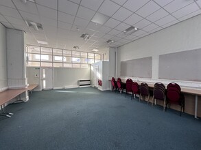 Edward St, Grimsby for lease Interior Photo- Image 2 of 8