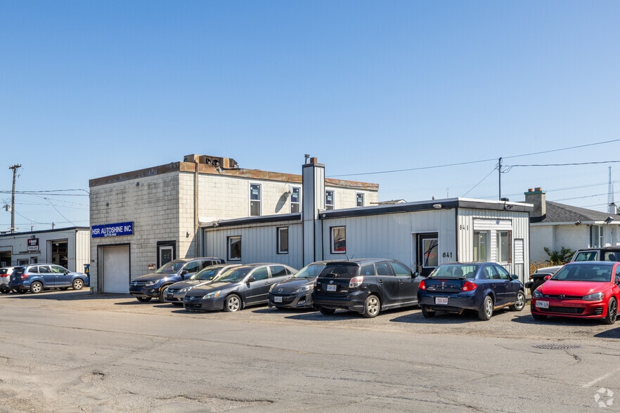 1700 Doheny St, Ottawa, ON for sale - Building Photo - Image 2 of 3