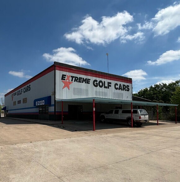 6950 N Interstate 35, Georgetown, TX à louer - Photo du bâtiment - Image 3 de 5