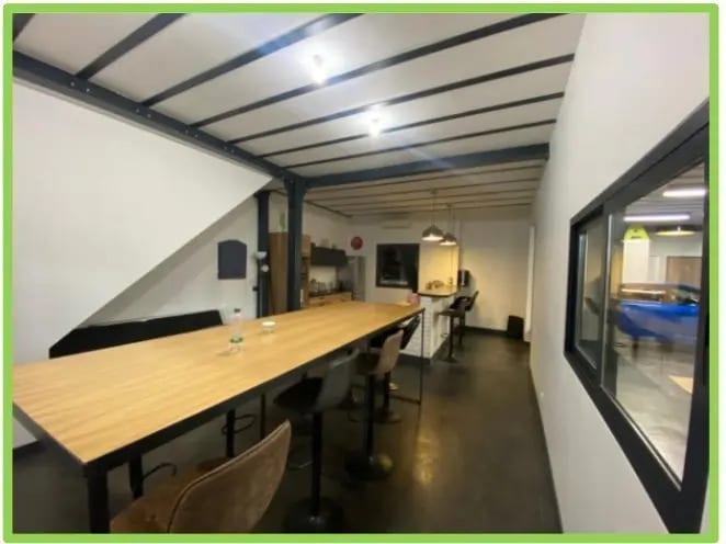 Flex in Décines-Charpieu for sale - Interior Photo - Image 3 of 6