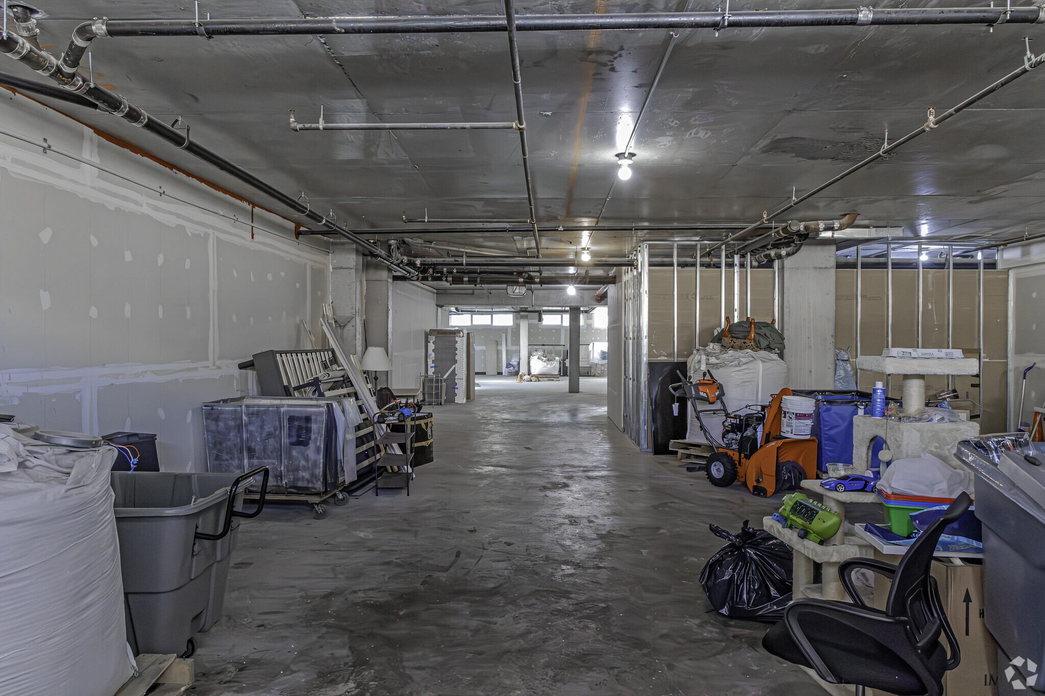 2330 Hoffman St, Bronx, NY for lease Interior Photo- Image 1 of 11