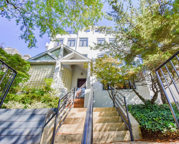 5165 MacArthur Blvd NW, Washington, DC for sale - Primary Photo - Image 3 of 10