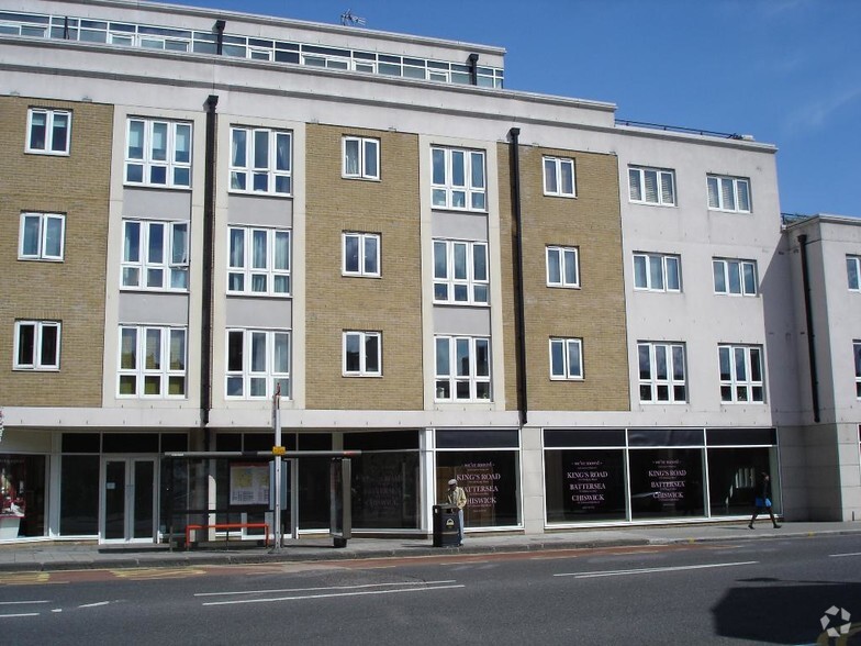 212-216 Putney Bridge Rd, London for lease - Primary Photo - Image 1 of 1