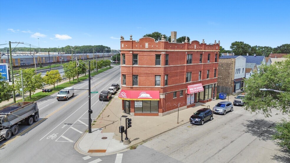 13536 S Brandon Ave, Chicago, IL à vendre - Photo du bâtiment - Image 3 de 8