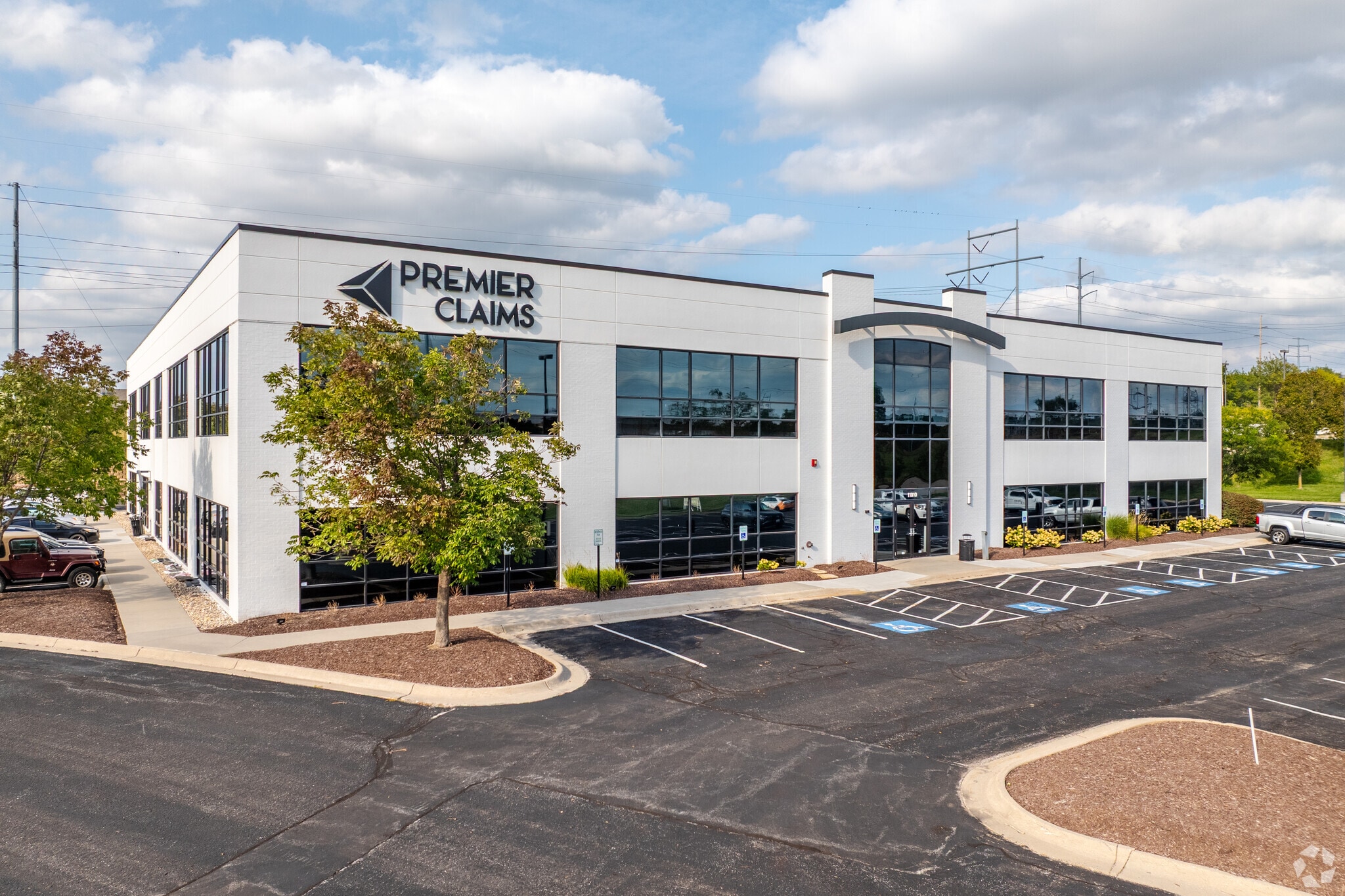 11010 Burdette St, Omaha, NE for lease Building Photo- Image 1 of 26