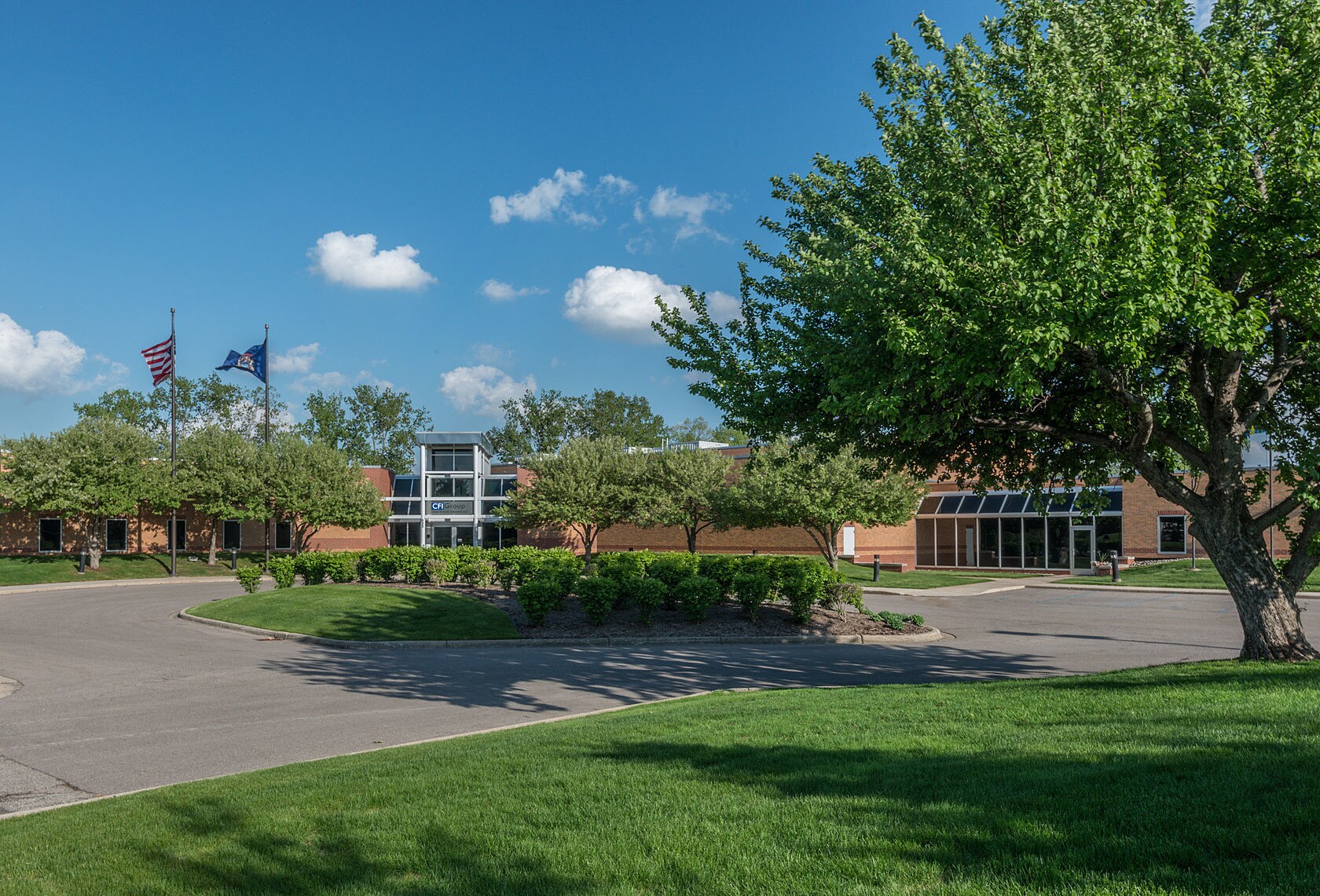 625 Avis Dr, Ann Arbor, MI à vendre Photo du b timent- Image 1 de 10