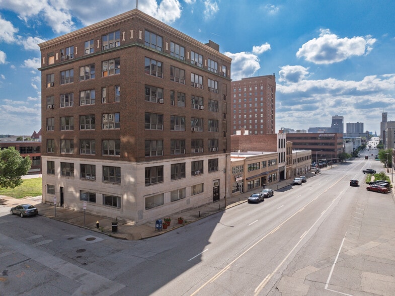 1700 Olive St, Saint Louis, MO à vendre - Photo du bâtiment - Image 2 de 41