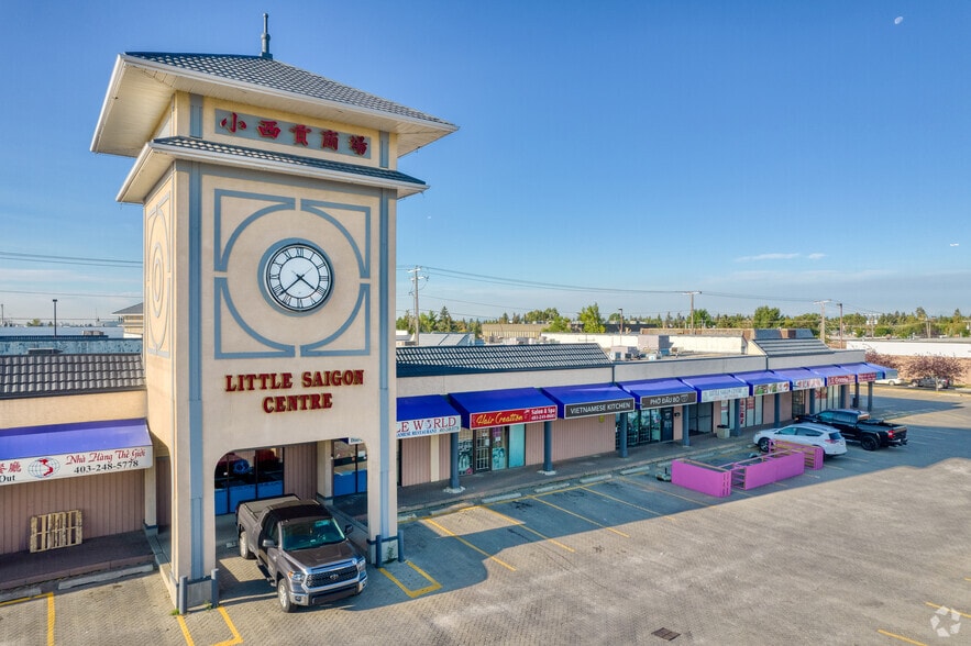 4909 17th Ave SE, Calgary, AB for lease - Building Photo - Image 2 of 6