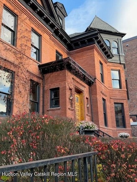 420 Warren St, Hudson, NY for sale - Building Photo - Image 3 of 40