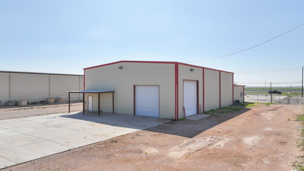 12718 TX-191, Midland, TX à louer - Photo du bâtiment - Image 3 de 34