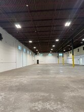 16 Rockhill Rd, Cherry Hill, NJ for lease Interior Photo- Image 2 of 4