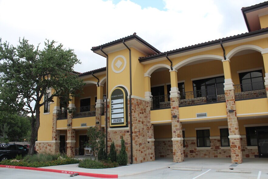 13642 N Highway 183, Austin, TX à louer - Photo du bâtiment - Image 3 de 4