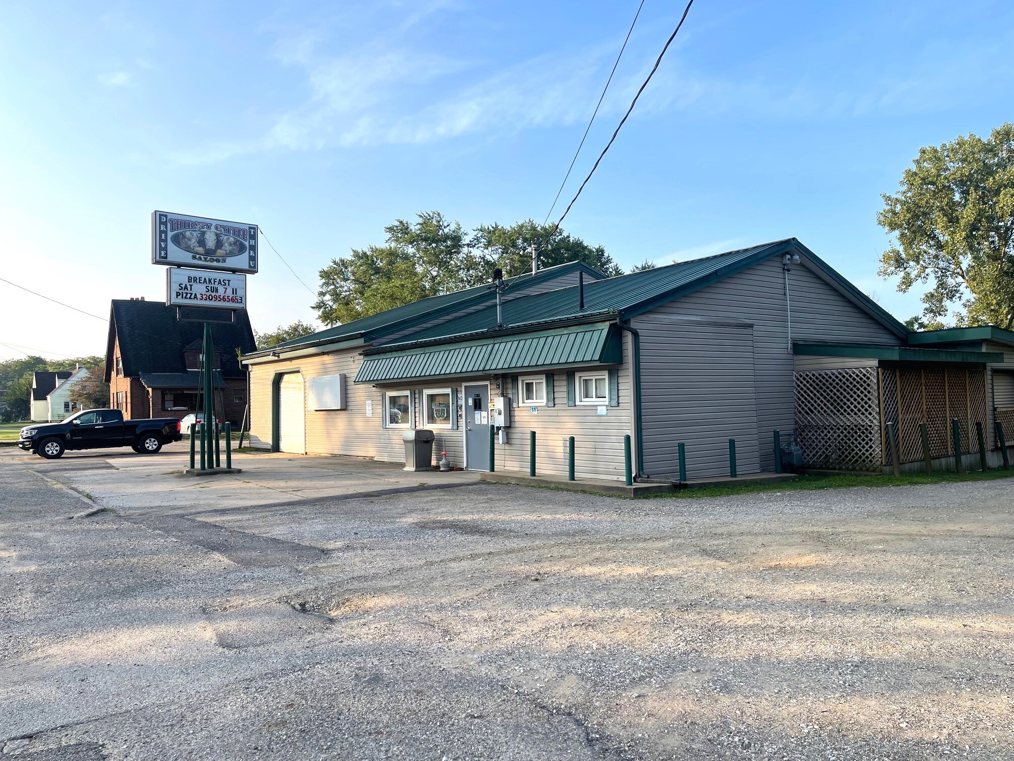 2521 Waynesburg Dr SE, Canton, OH for sale Building Photo- Image 1 of 39