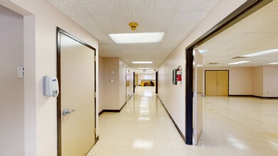 730 E Kaliste Saloom Rd, Lafayette, LA for lease Matterport 3D Scan- Image 2 of 17